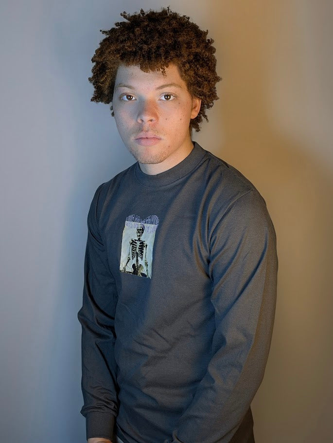 long sleeve HEAVYWEIGHT "skeleton graphic" shirt